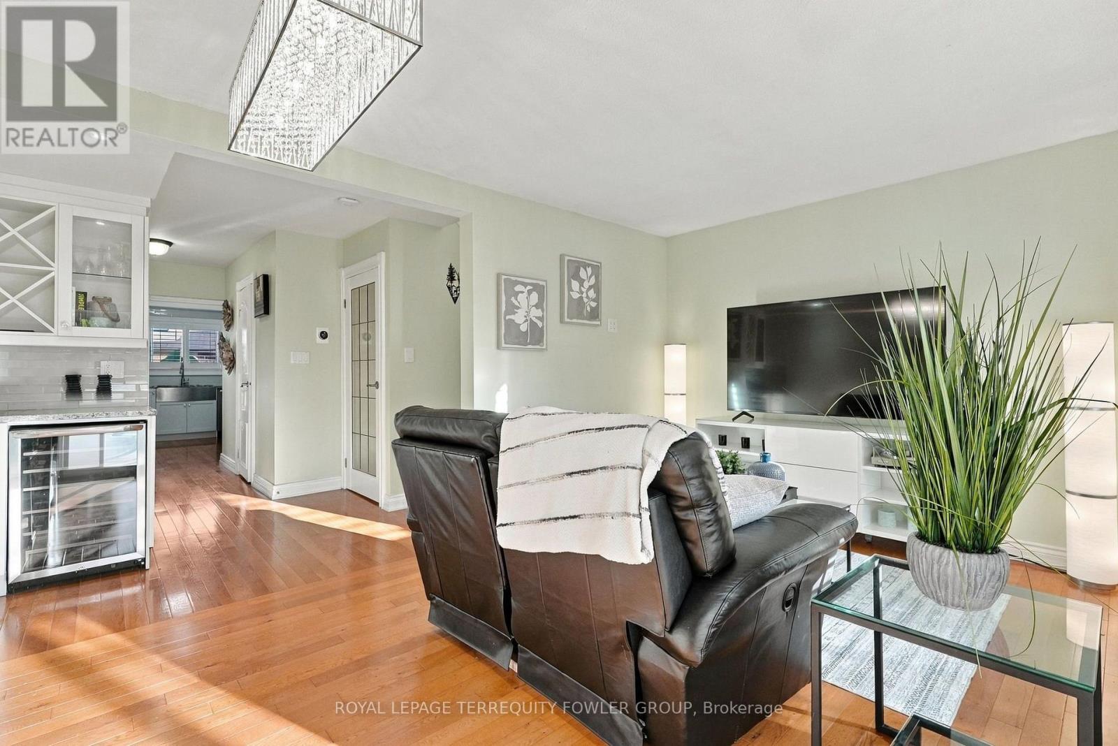 54 Andrea Road, Ajax (South East), Ontario  L1S 3V7 - Photo 18 - E14107176
