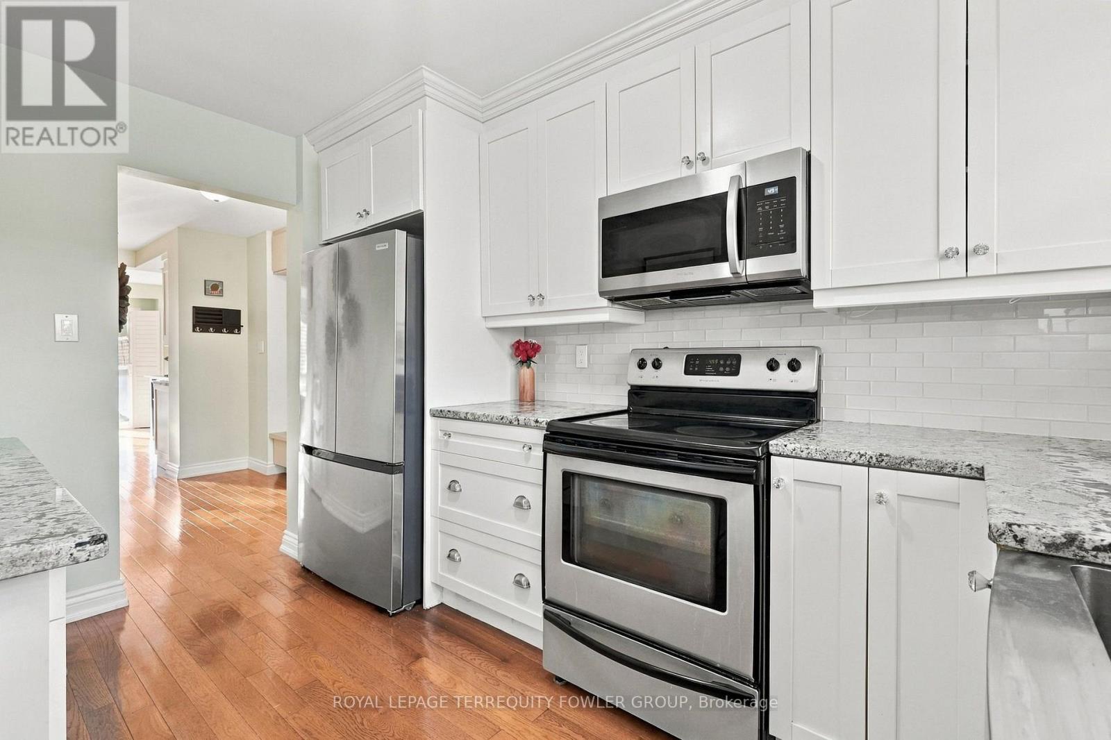 54 Andrea Road, Ajax (South East), Ontario  L1S 3V7 - Photo 8 - E14107176