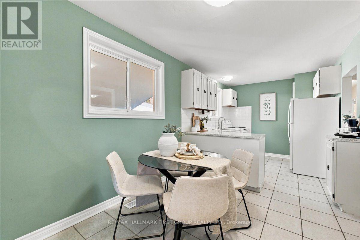 867 Chapleau Drive, Pickering (Bay Ridges), Ontario  L1W 1P6 - Photo 13 - E14107268