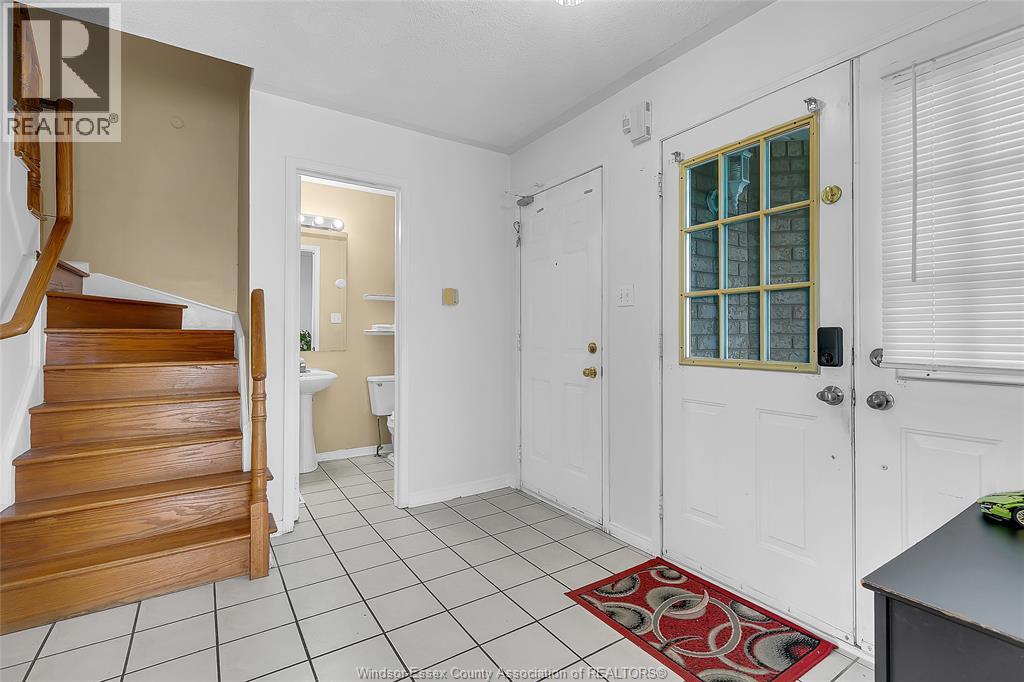 948 Lemonwood, Windsor, Ontario  N9G 2R6 - Photo 13 - 26026018