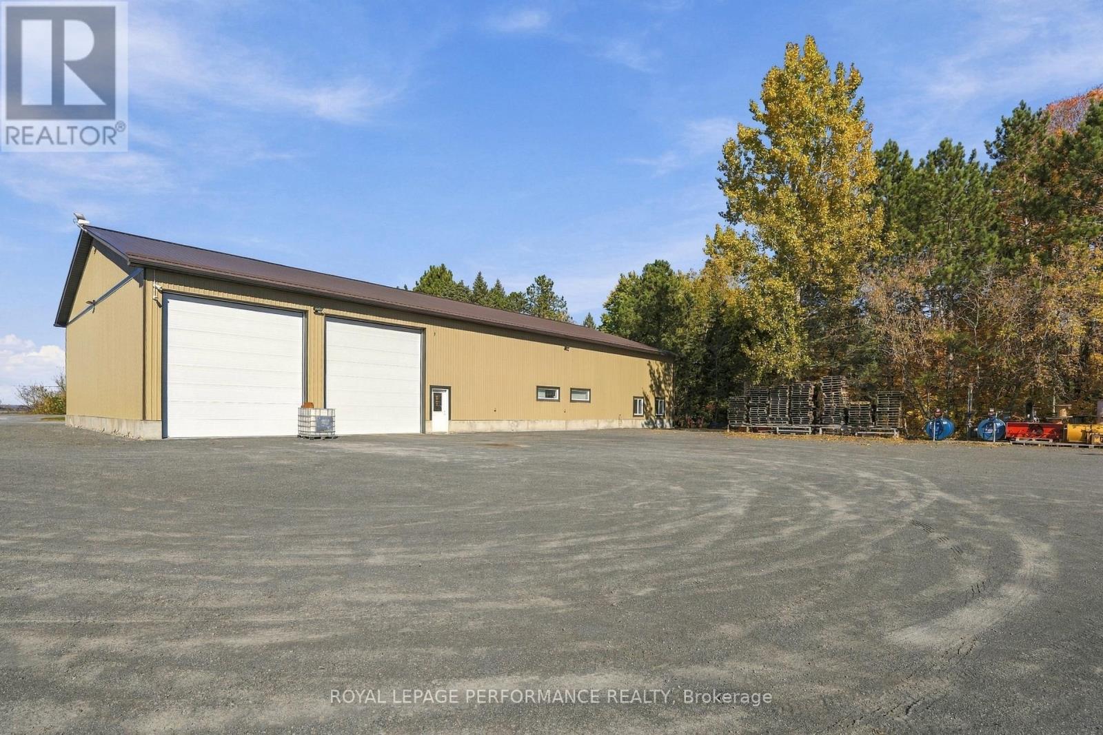 5536 County Rd 10 Road, The Nation, Ontario  K0B 1G0 - Photo 3 - X13705384