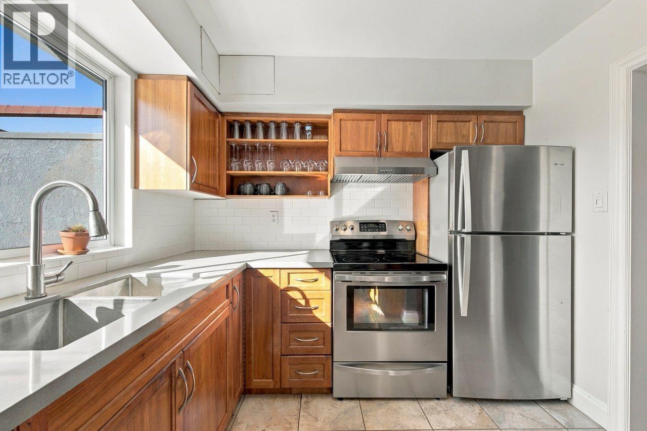 355 E 4th Street, North Vancouver, British Columbia  V7L 1J3 - Photo 10 - R3177726