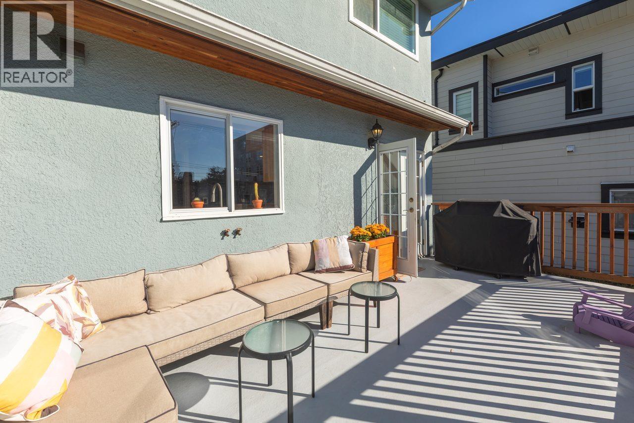355 E 4th Street, North Vancouver, British Columbia  V7L 1J3 - Photo 14 - R3177726