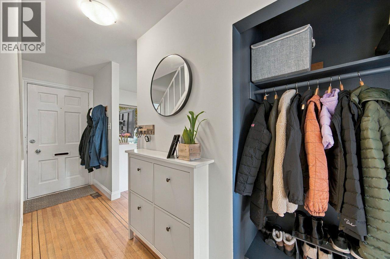 355 E 4th Street, North Vancouver, British Columbia  V7L 1J3 - Photo 31 - R3177726