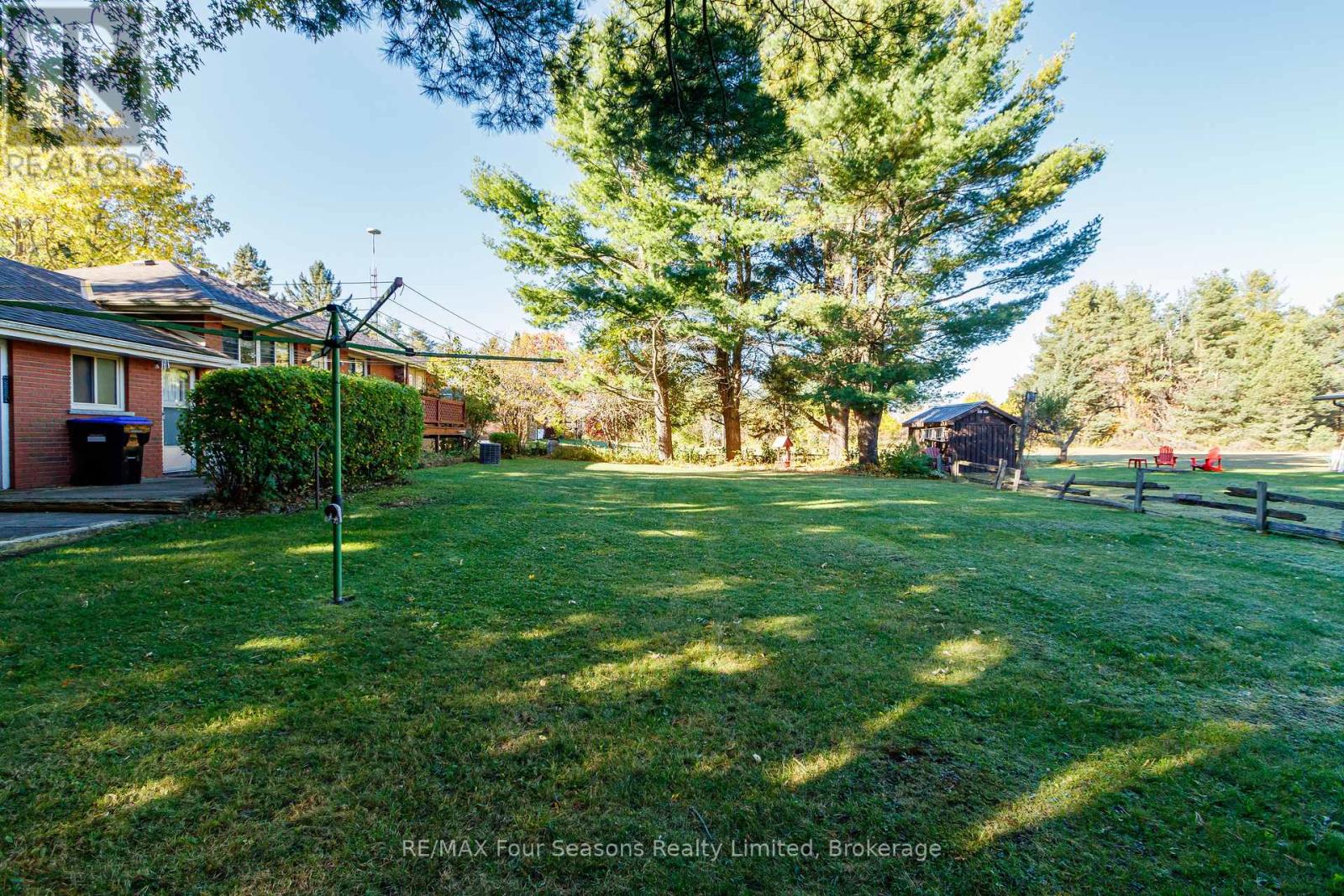 26 Locke Avenue, Clearview (Stayner), Ontario  L0M 1S0 - Photo 36 - S14107280