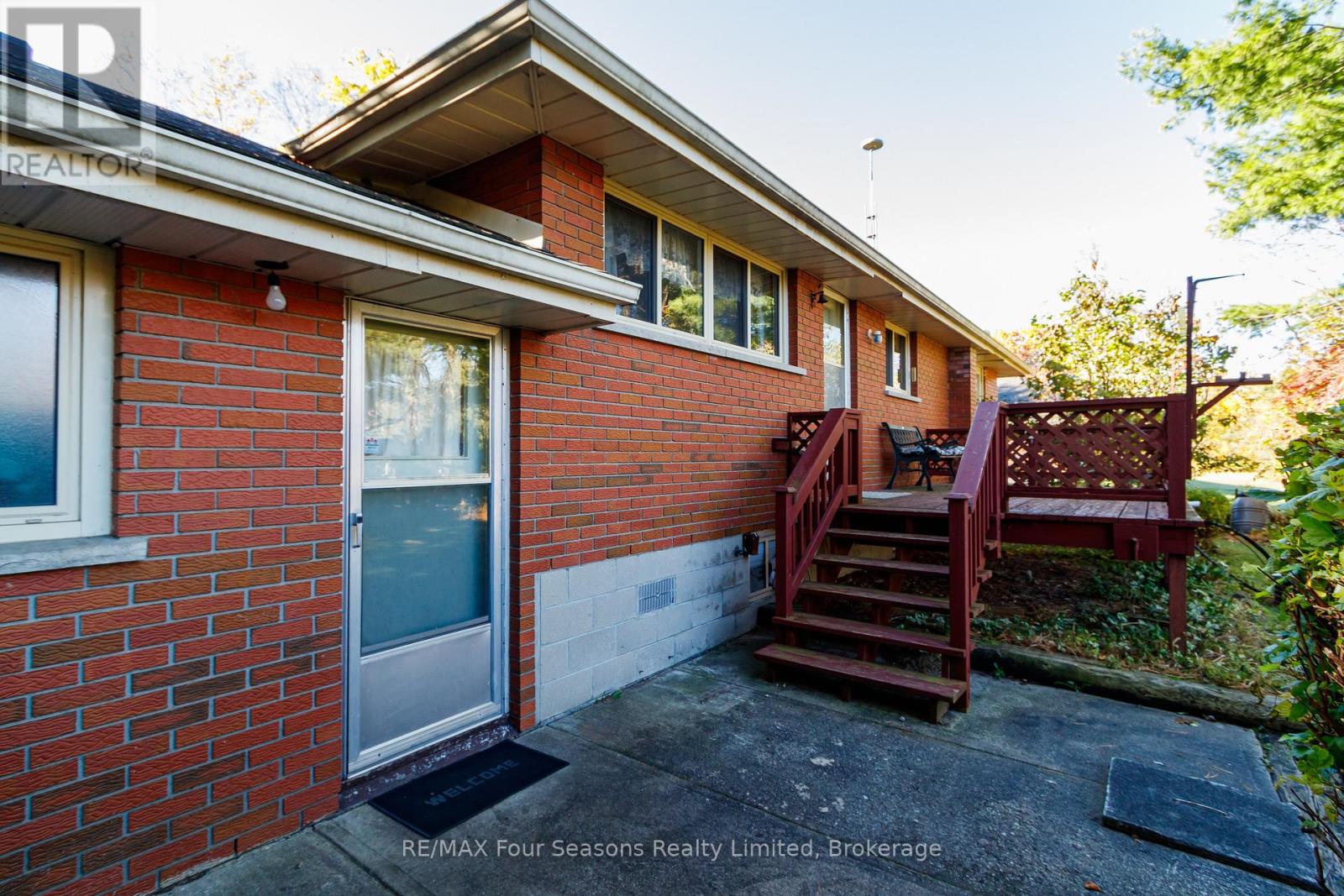 26 Locke Avenue, Clearview (Stayner), Ontario  L0M 1S0 - Photo 39 - S14107280