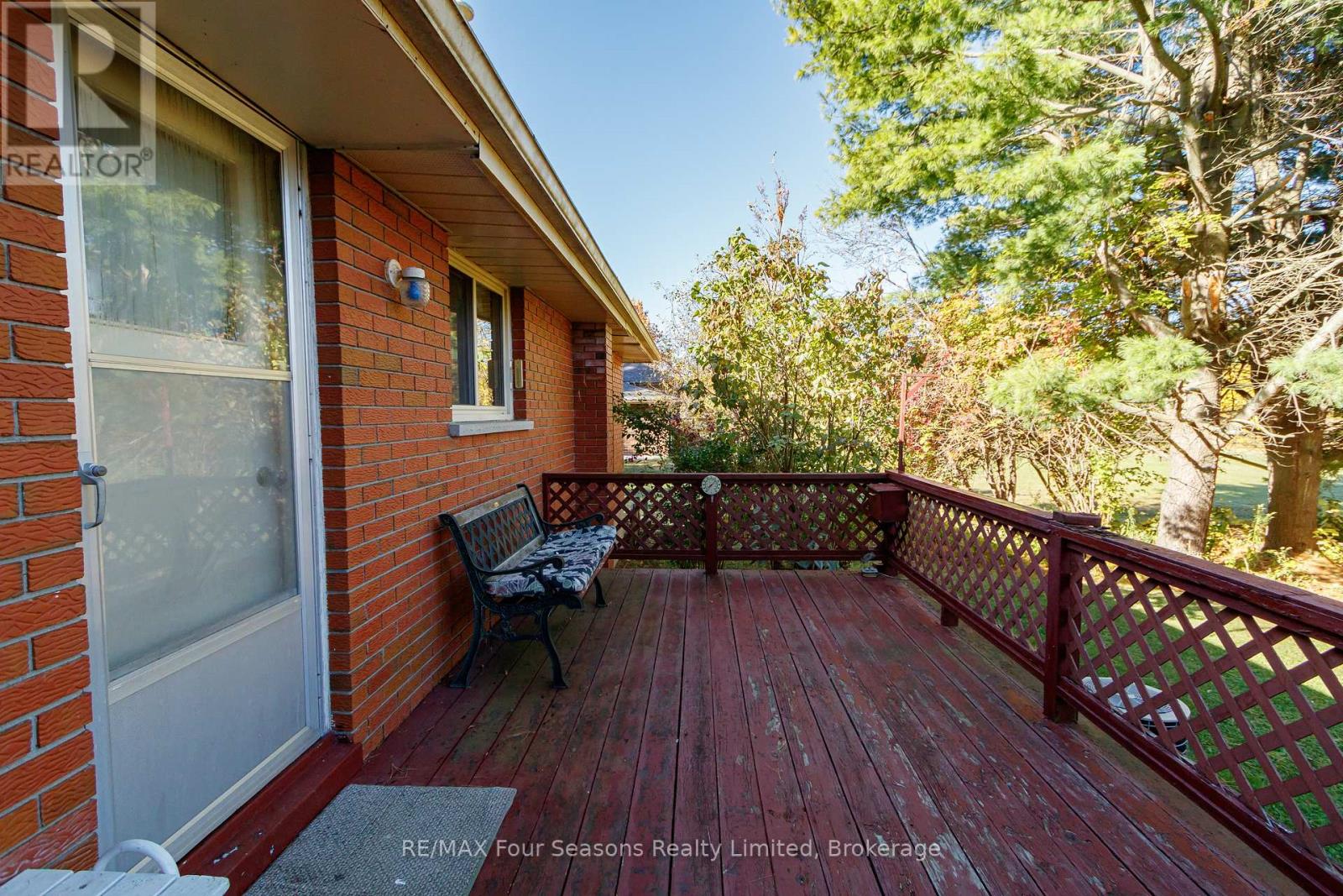 26 Locke Avenue, Clearview (Stayner), Ontario  L0M 1S0 - Photo 40 - S14107280