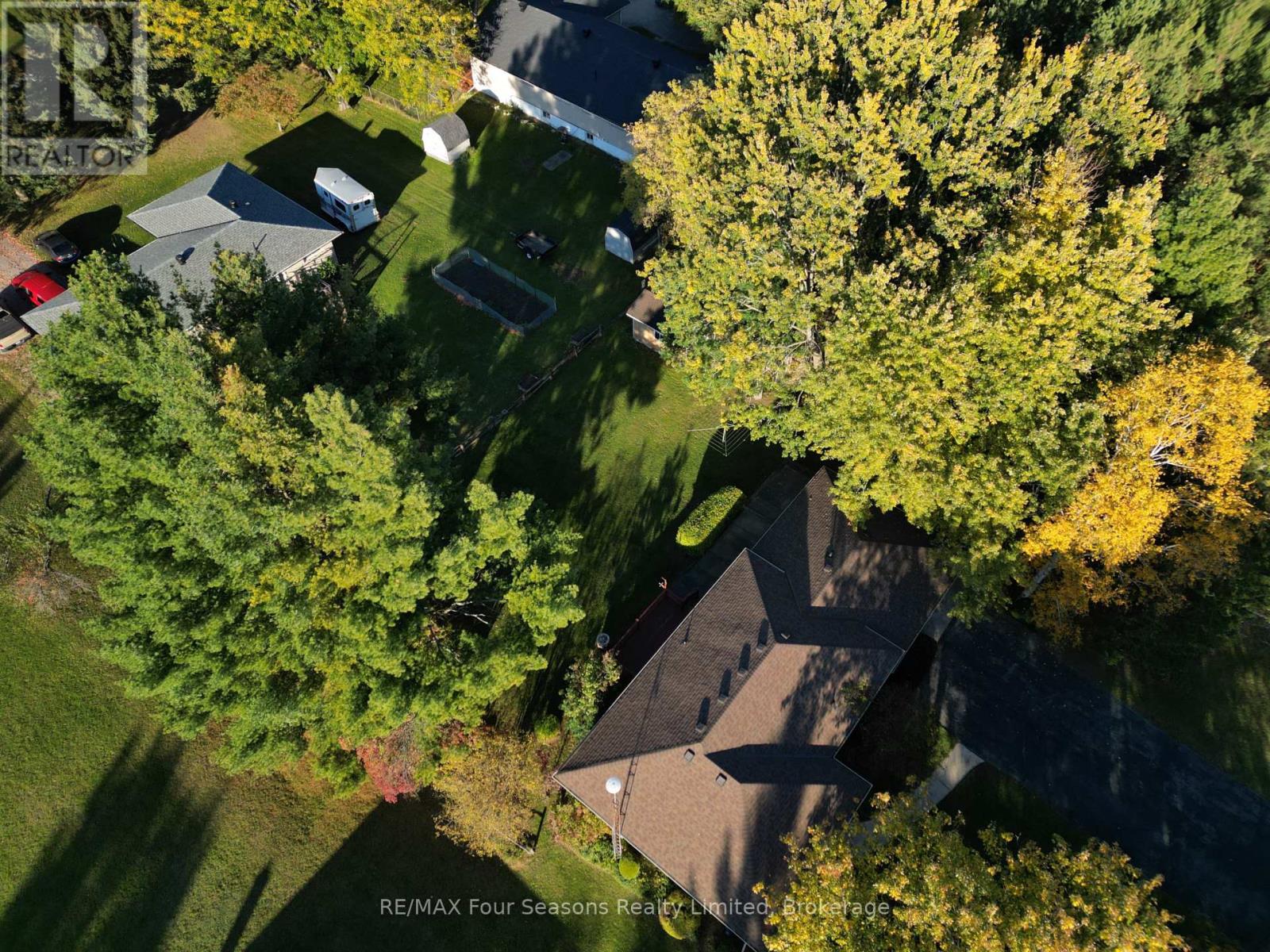 26 Locke Avenue, Clearview (Stayner), Ontario  L0M 1S0 - Photo 43 - S14107280