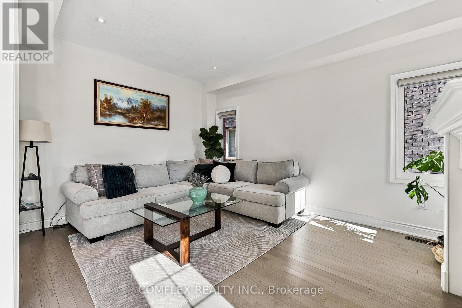109 Cliff Thompson Court, Georgina, Ontario  L0E 1R0 - Photo 15 - N14107206