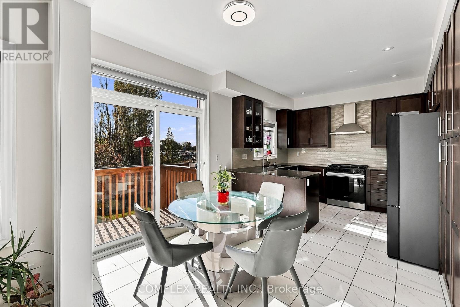 109 Cliff Thompson Court, Georgina, Ontario  L0E 1R0 - Photo 16 - N14107206