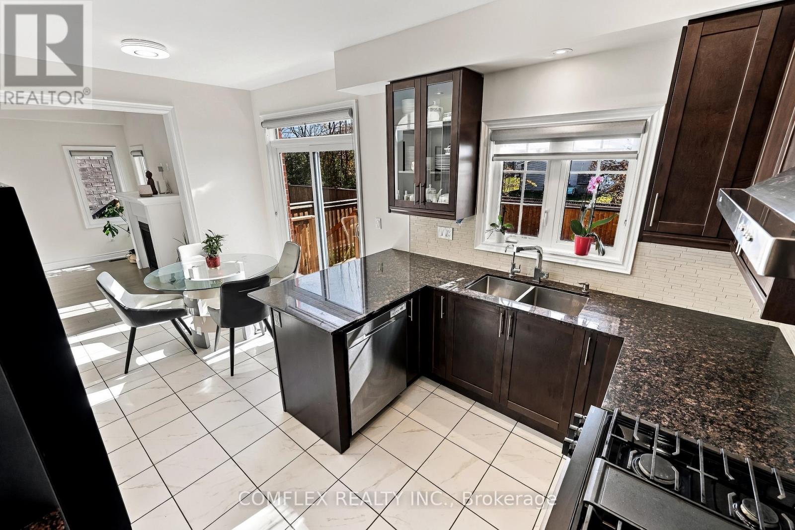 109 Cliff Thompson Court, Georgina, Ontario  L0E 1R0 - Photo 20 - N14107206