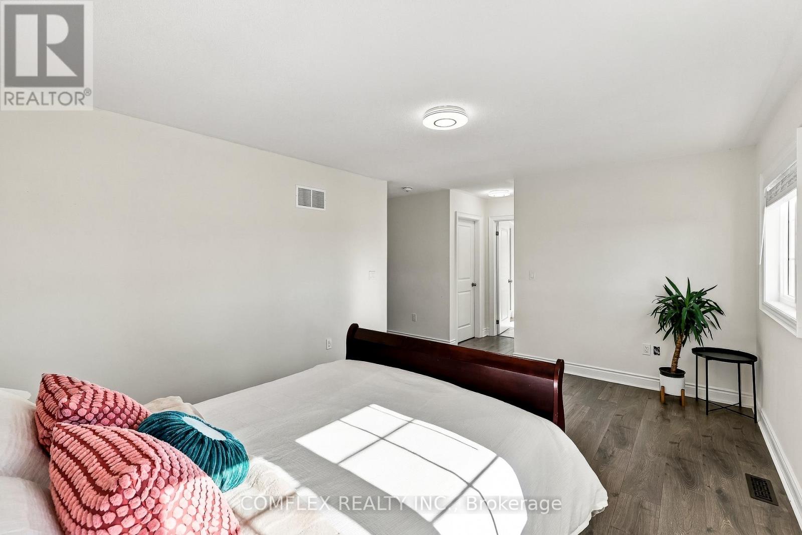 109 Cliff Thompson Court, Georgina, Ontario  L0E 1R0 - Photo 29 - N14107206