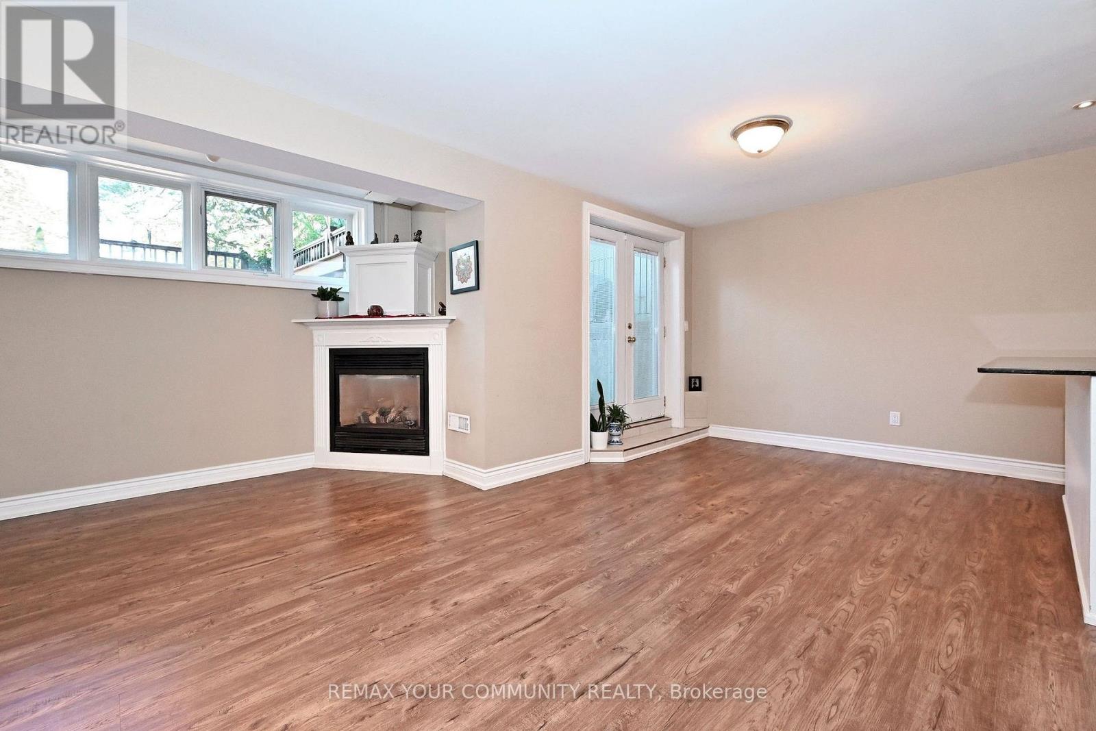 73 Sprucewood Drive E, Markham, Ontario  L3T 2P9 - Photo 38 - N14107232