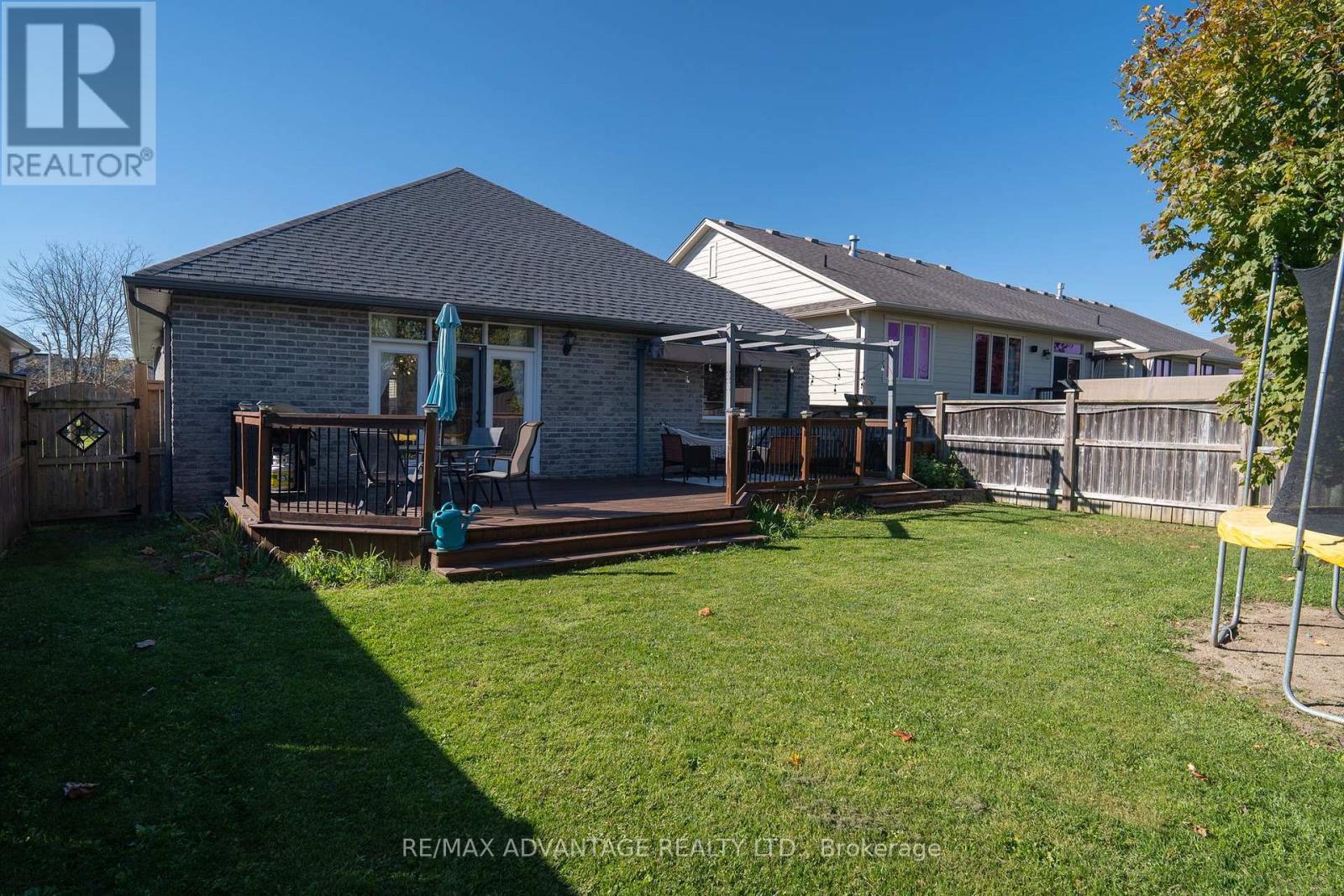 290 Walnut Street, Lucan Biddulph, Ontario  N0M 2J0 - Photo 38 - X14106752