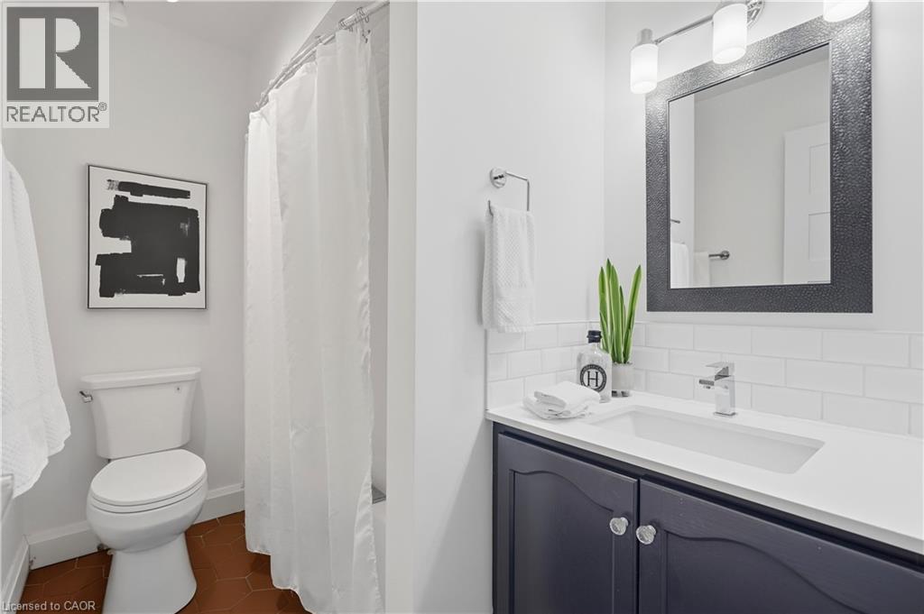 7 Rockhaven Lane, Waterdown, Ontario  L8B 0H7 - Photo 32 - 40872895