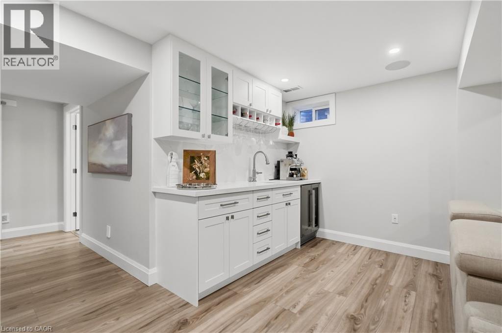 7 Rockhaven Lane, Waterdown, Ontario  L8B 0H7 - Photo 39 - 40872895