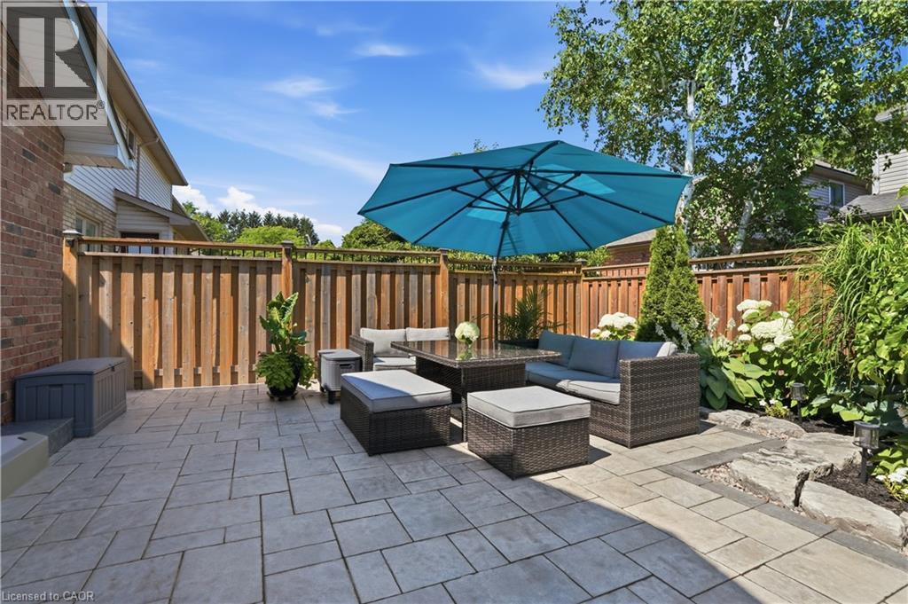 7 Rockhaven Lane, Waterdown, Ontario  L8B 0H7 - Photo 47 - 40872895