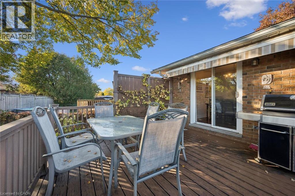 301 Martindale Crescent, Waterloo, Ontario  N2L 4M8 - Photo 30 - 40872268