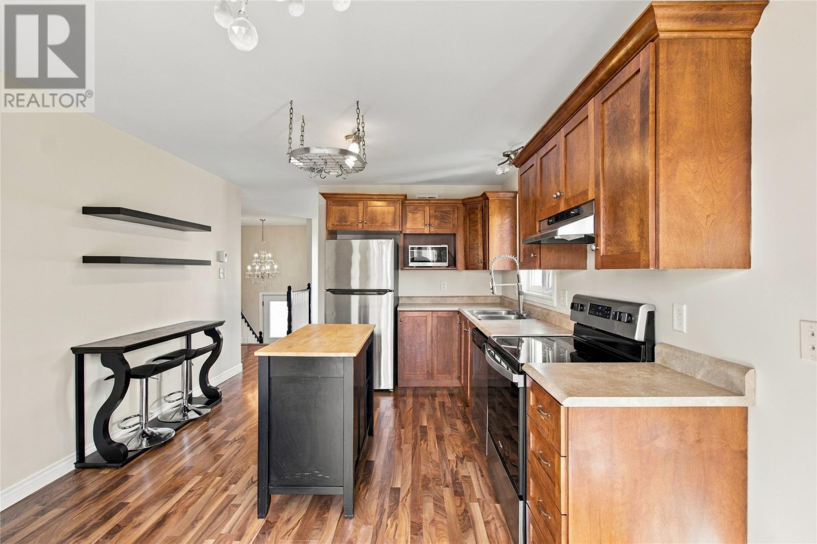 51 Cherokee Drive, St. John's — photo 9
