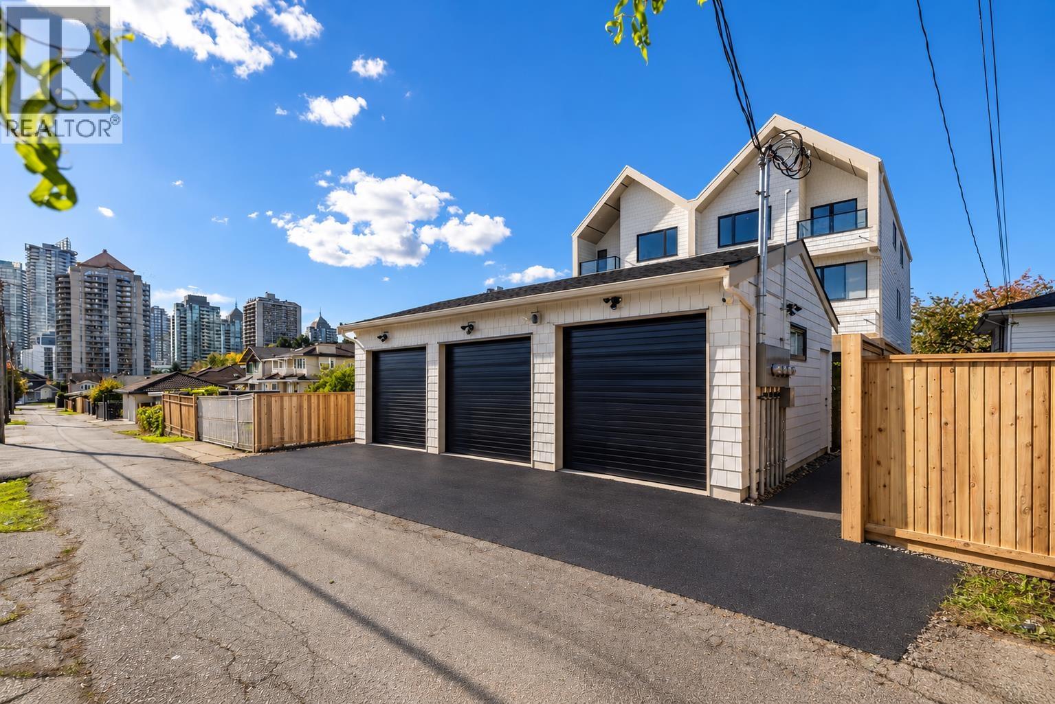 2 1458 Rosser Avenue, Burnaby, British Columbia  V5C 5C8 - Photo 32 - R3177154