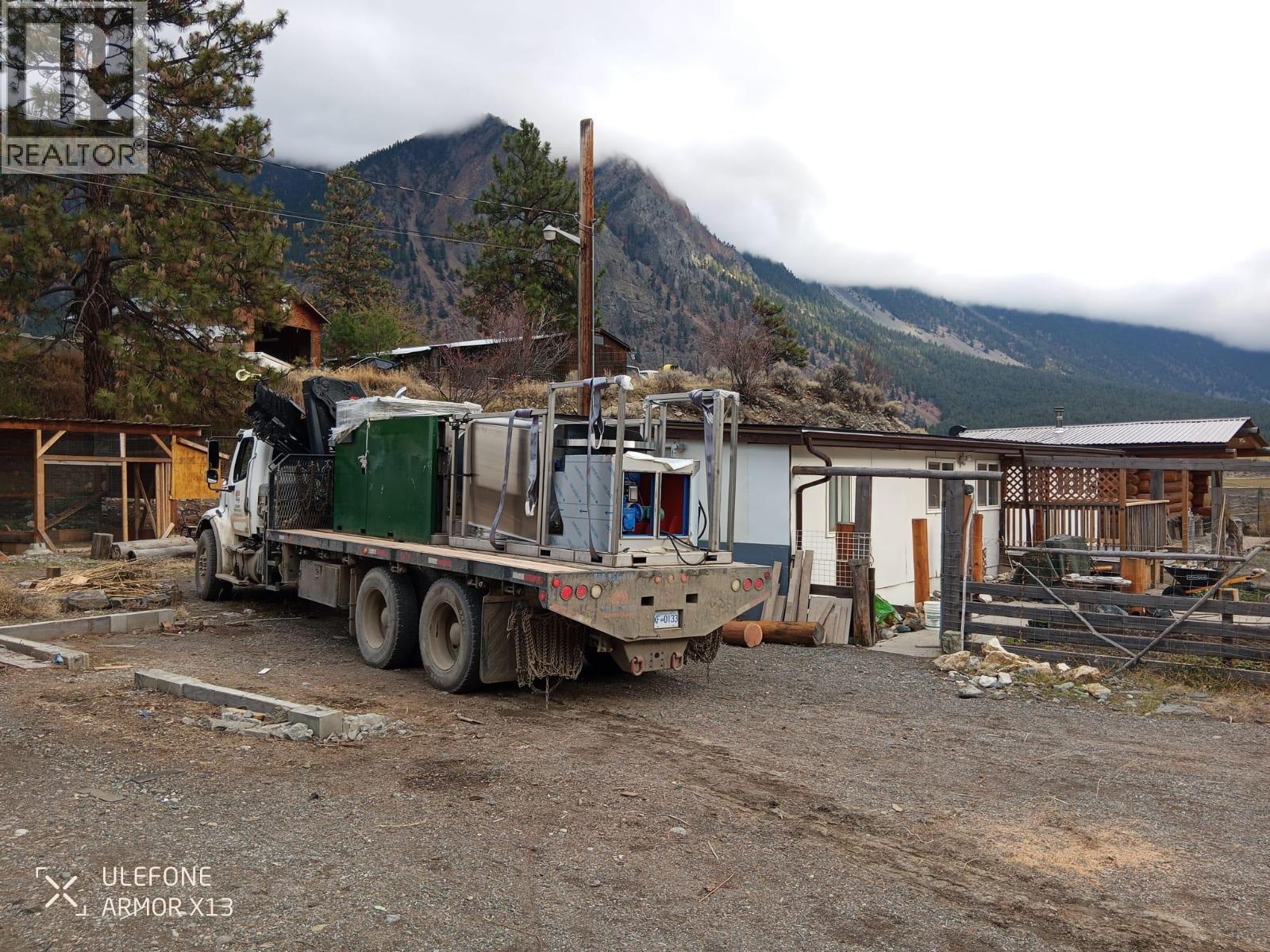 100 Main Street, Lillooet, British Columbia  V0K 1V0 - Photo 12 - 10403120