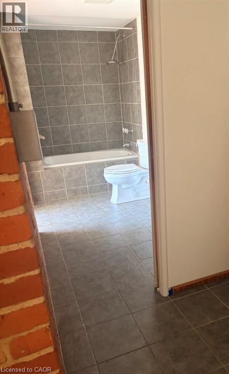 357 Hunter Street W Unit# 22, Hamilton, Ontario  L8P 1S6 - Photo 20 - 40873023