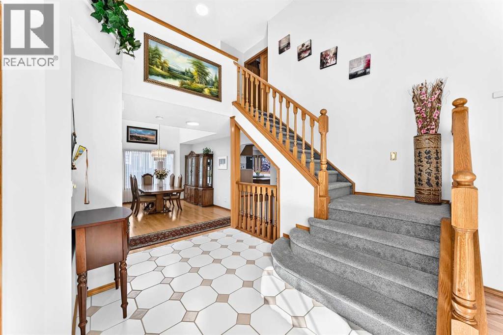 127 Edgebrook Circle Nw, Calgary, Alberta  T3A 5A4 - Photo 7 - A2352502