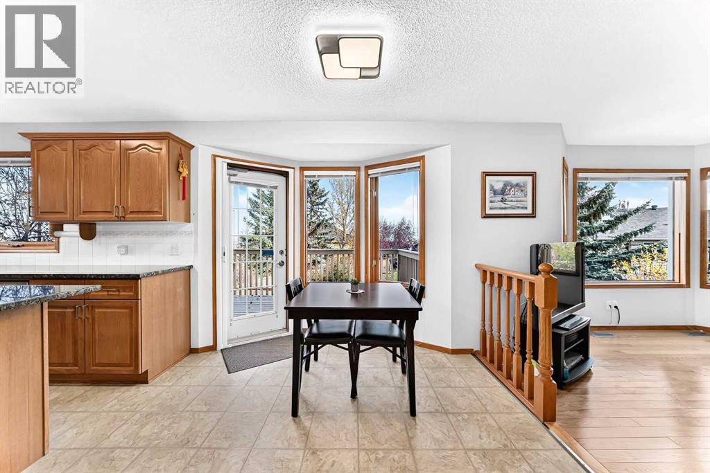 127 Edgebrook Circle Nw, Calgary, Alberta  T3A 5A4 - Photo 11 - A2352502