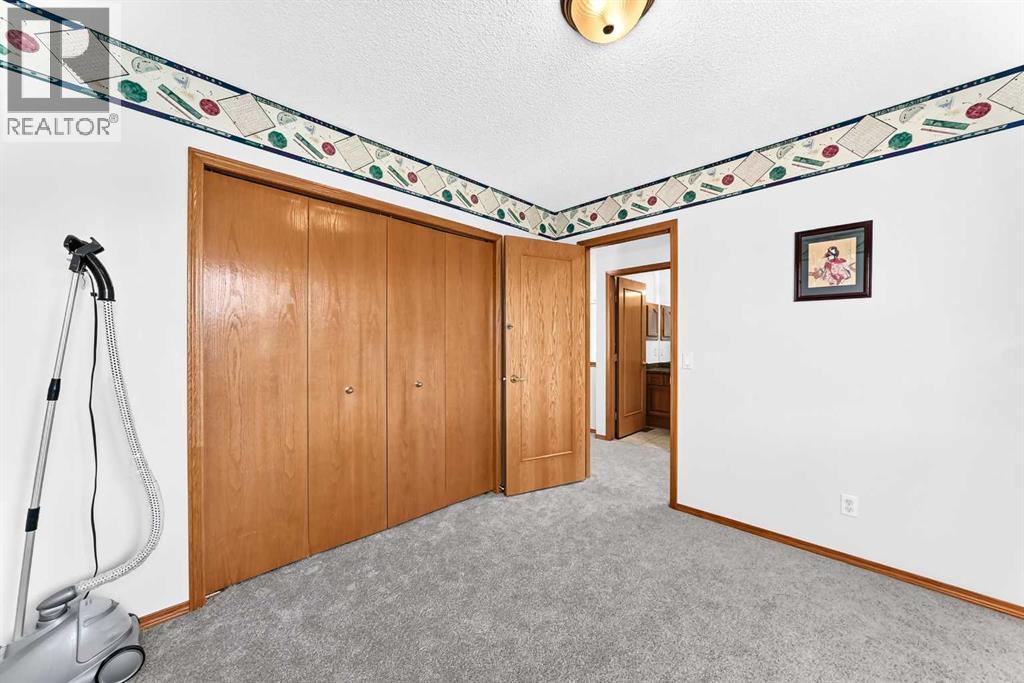 127 Edgebrook Circle Nw, Calgary, Alberta  T3A 5A4 - Photo 27 - A2352502