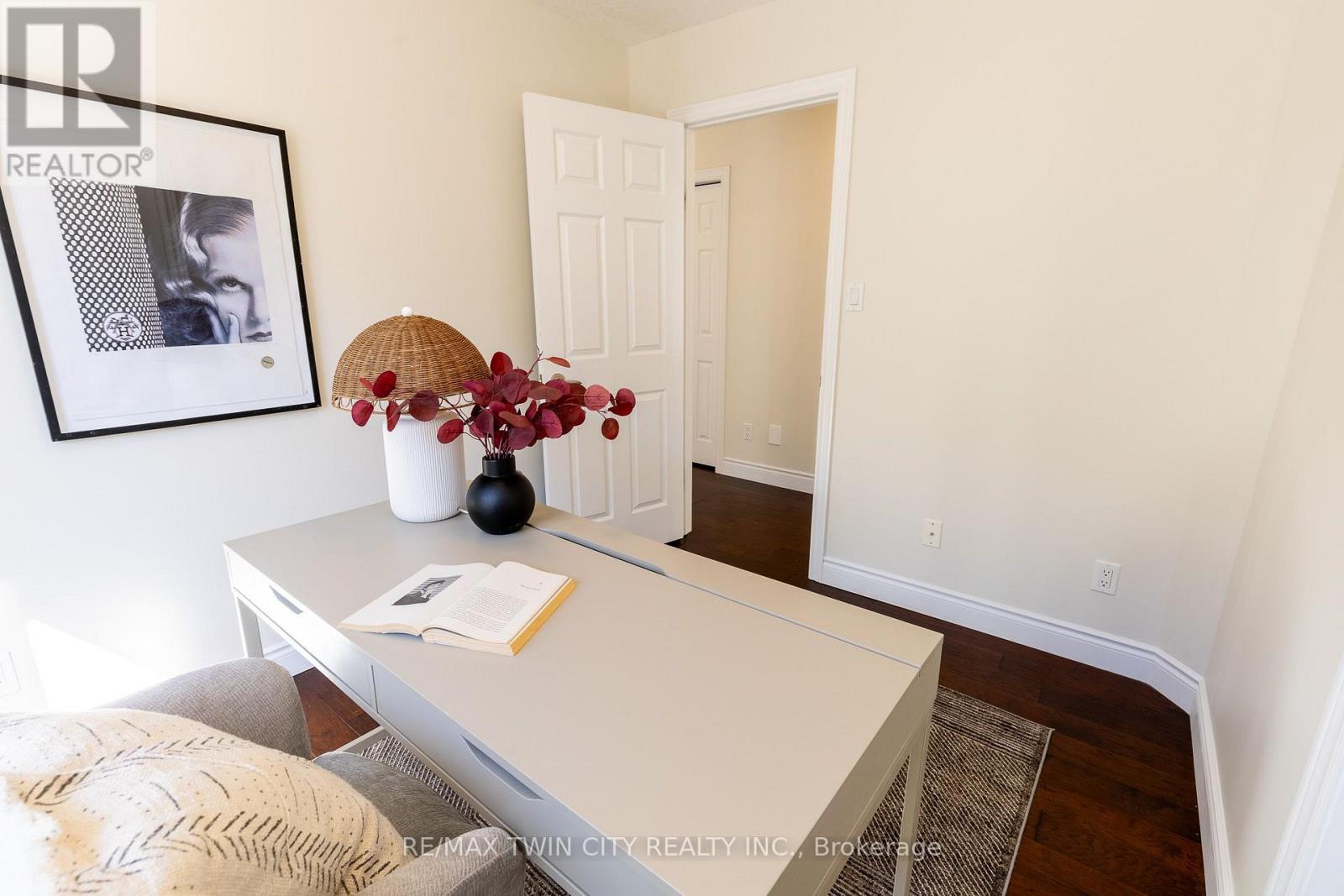 569 Violet Street, Waterloo, Ontario  N2V 2T8 - Photo 21 - X13518228