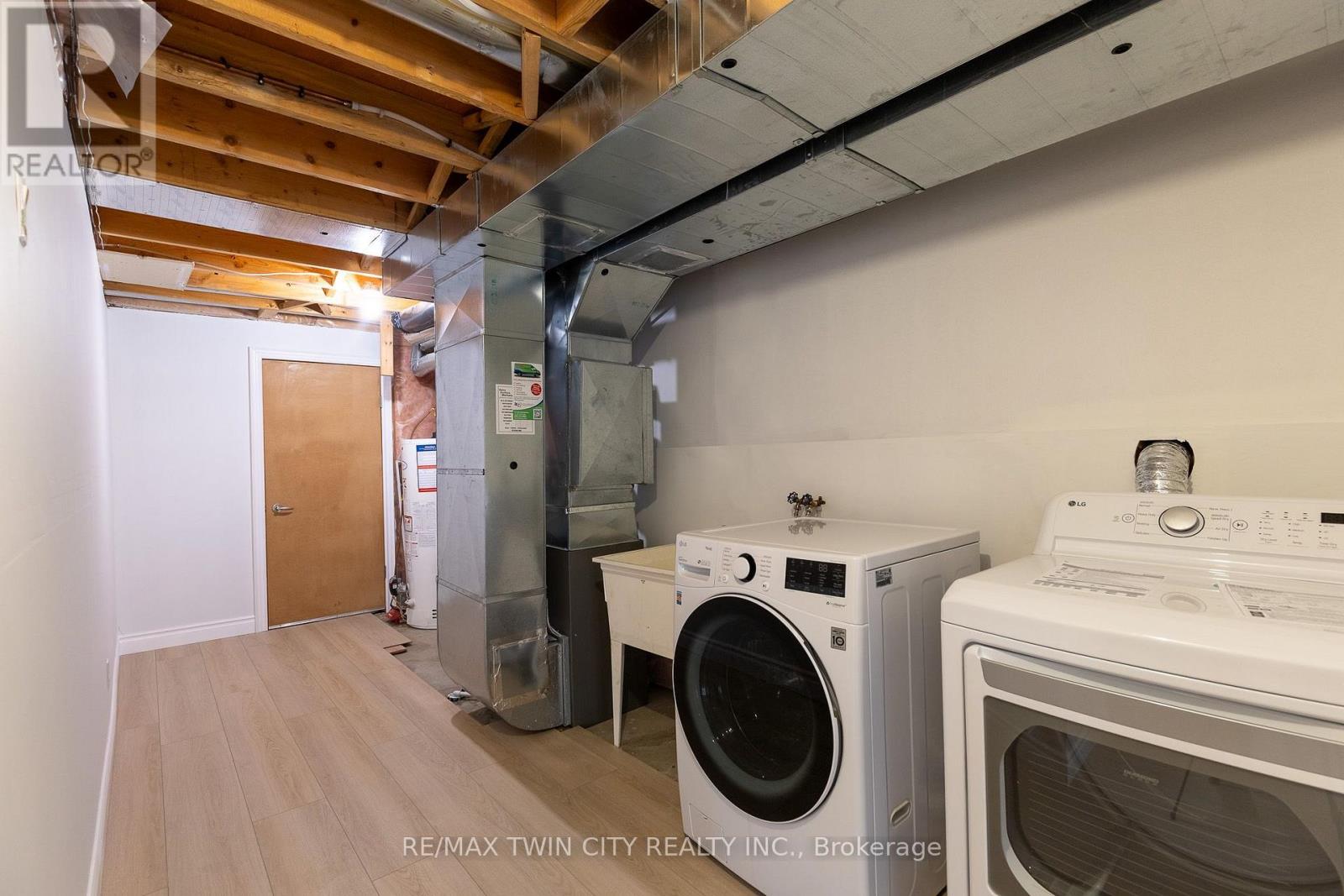 569 Violet Street, Waterloo, Ontario  N2V 2T8 - Photo 30 - X13518228