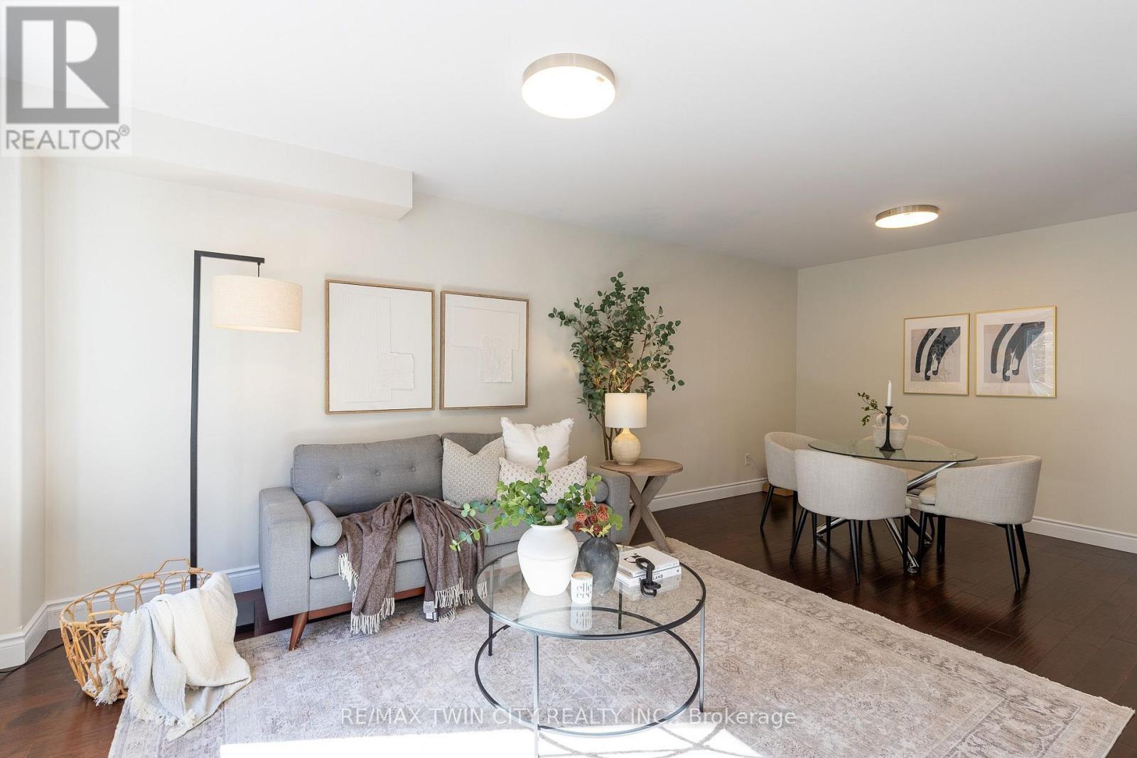 569 Violet Street, Waterloo, Ontario  N2V 2T8 - Photo 9 - X13518228