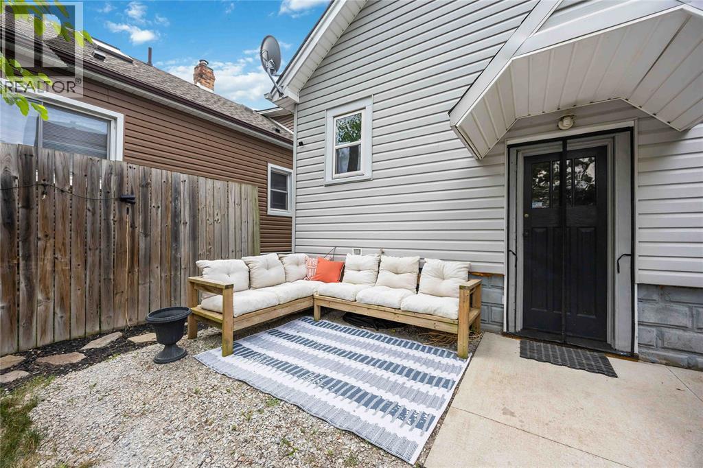 274 Cameron Street, Sarnia, Ontario N7T 4B3 - Photo 25 - 26025789