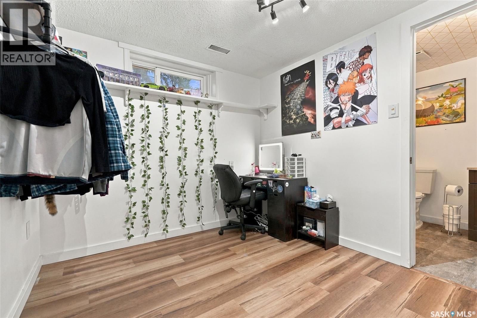 2237 Albert Avenue, Saskatoon, Saskatchewan  S7J 1K1 - Photo 37 - SK051734