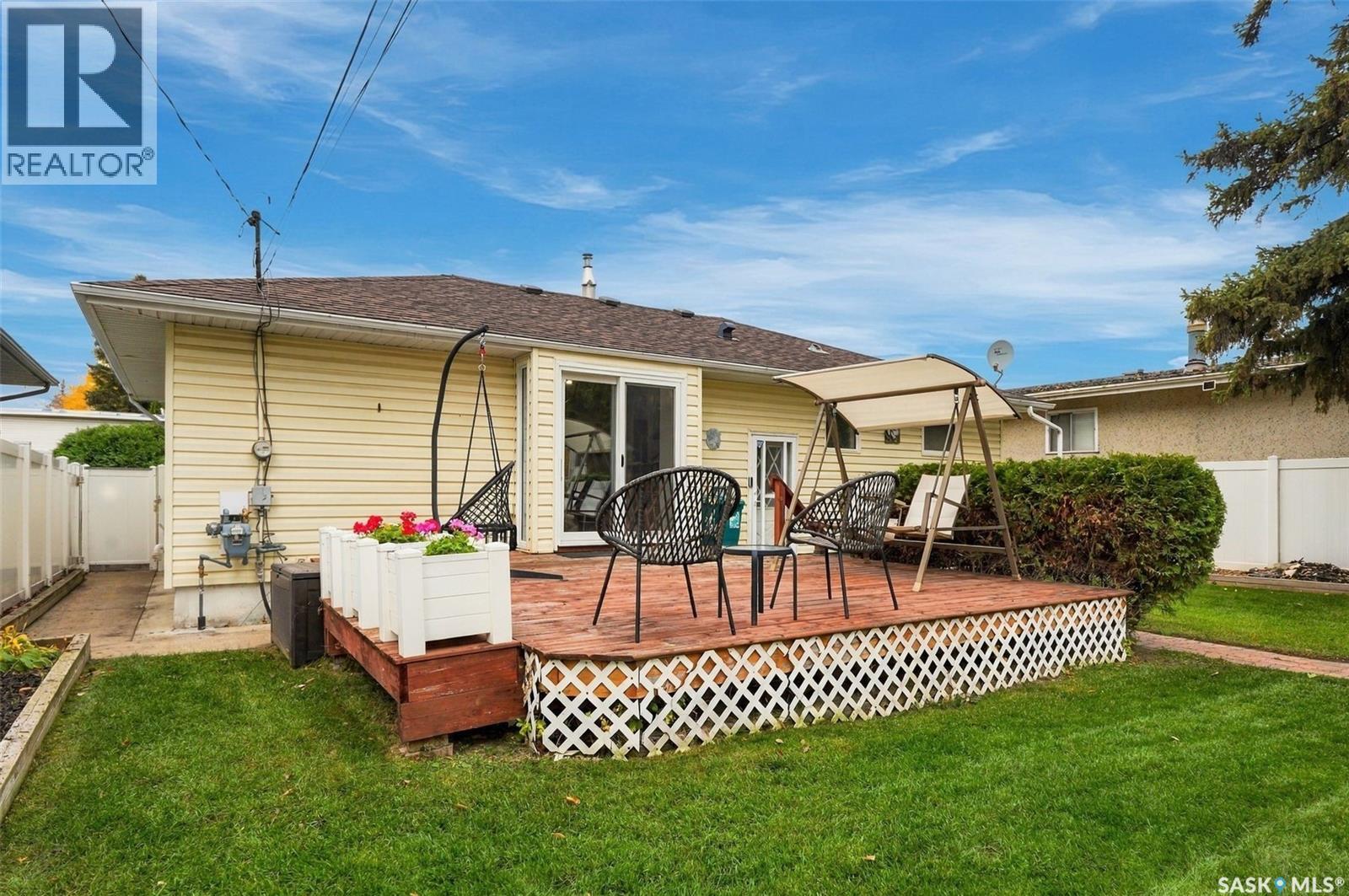 2237 Albert Avenue, Saskatoon, Saskatchewan  S7J 1K1 - Photo 45 - SK051734