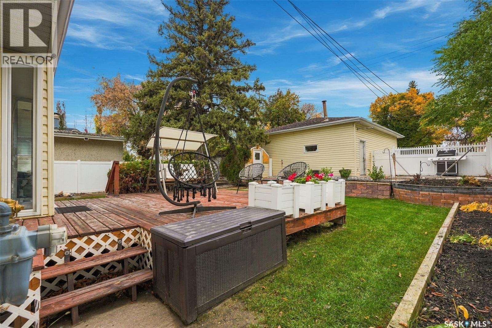 2237 Albert Avenue, Saskatoon, Saskatchewan  S7J 1K1 - Photo 46 - SK051734
