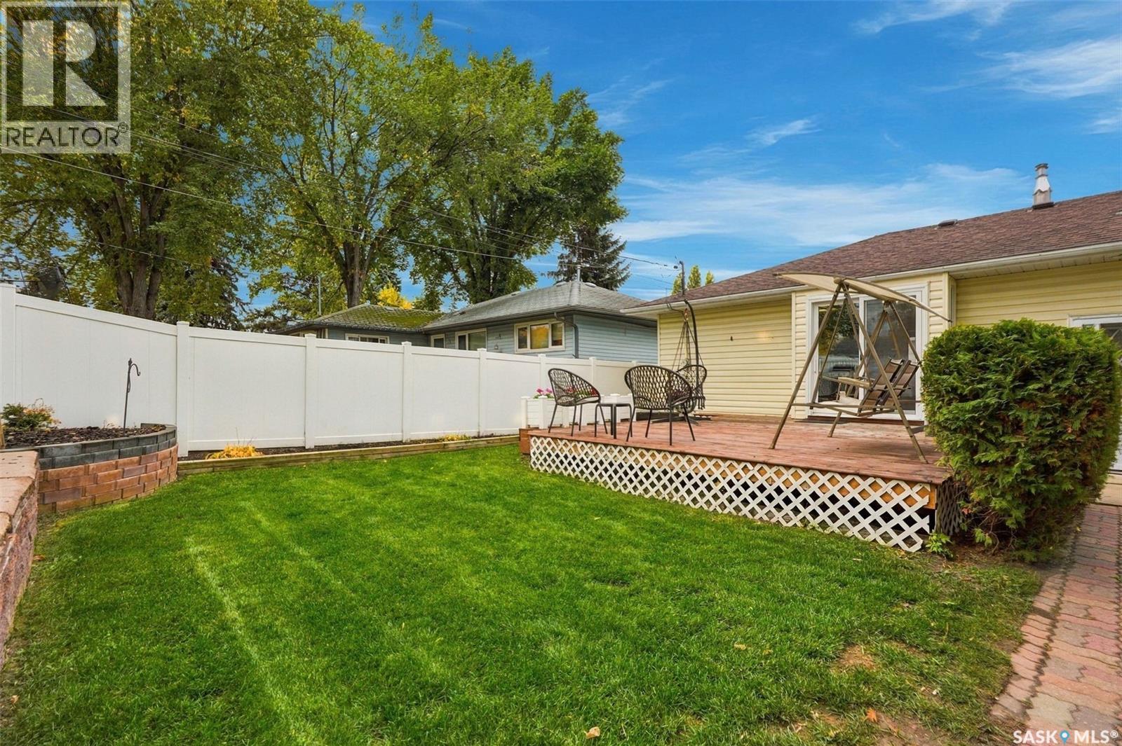 2237 Albert Avenue, Saskatoon, Saskatchewan  S7J 1K1 - Photo 48 - SK051734
