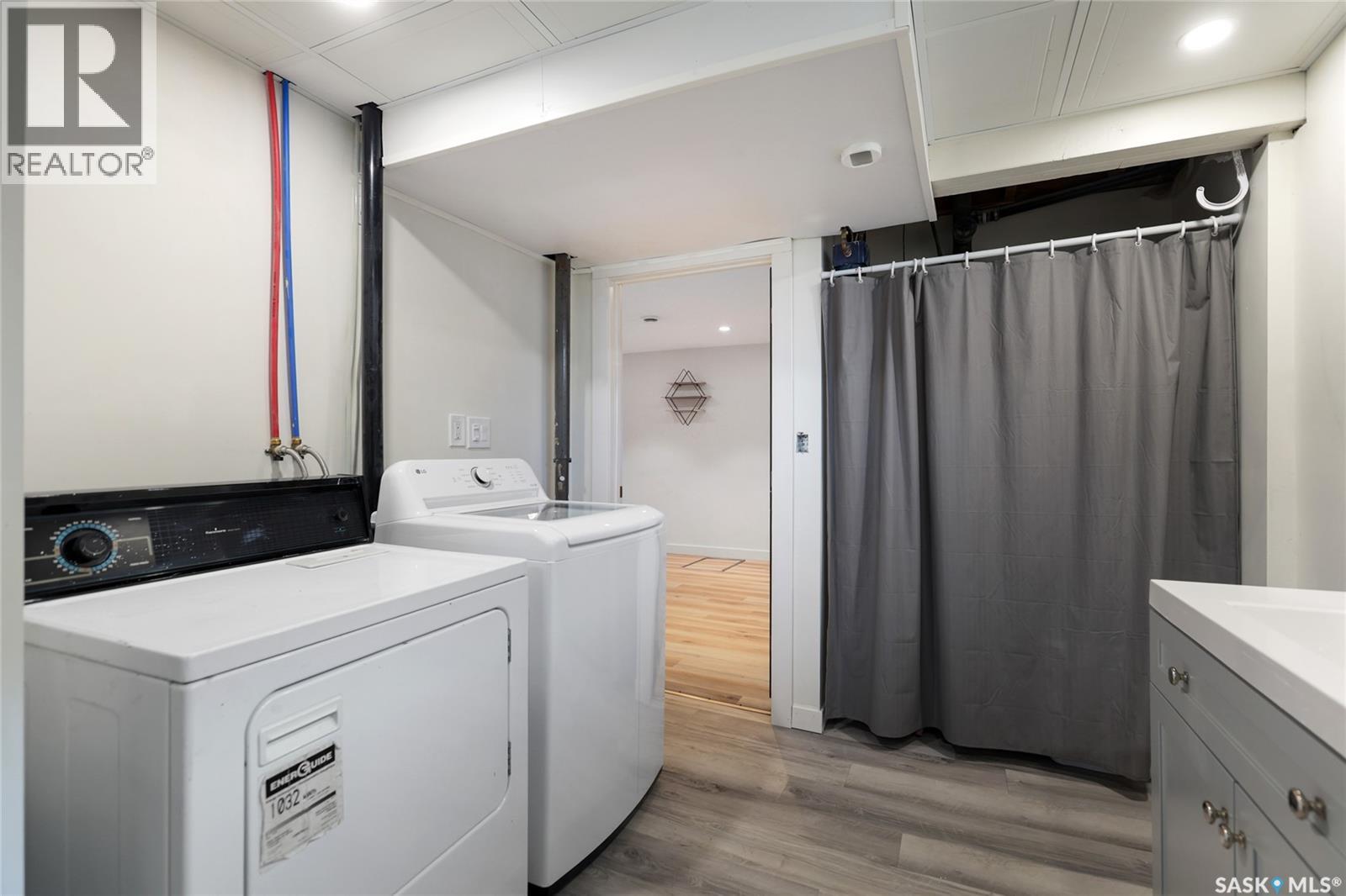 3320 Perry Avenue, Regina, Saskatchewan  S4R 3H8 - Photo 27 - SK051733