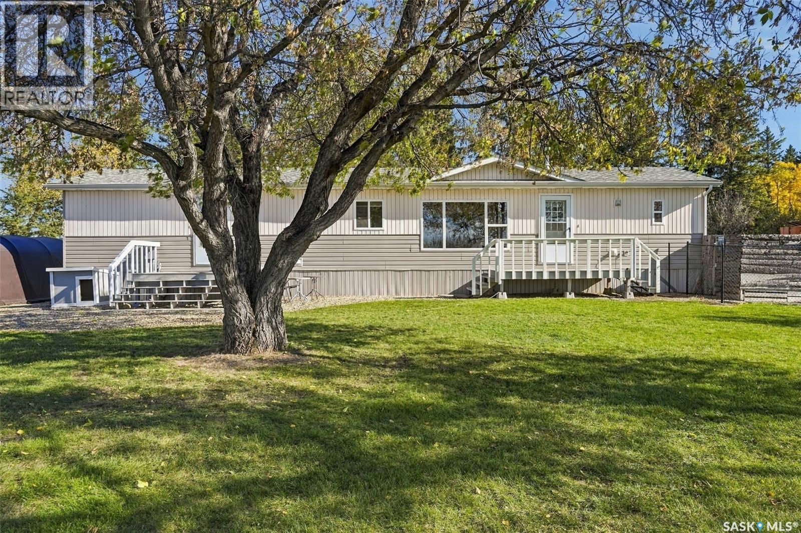 708 Main Street S, Ituna, Saskatchewan  S0A 1N0 - Photo 2 - SK051691