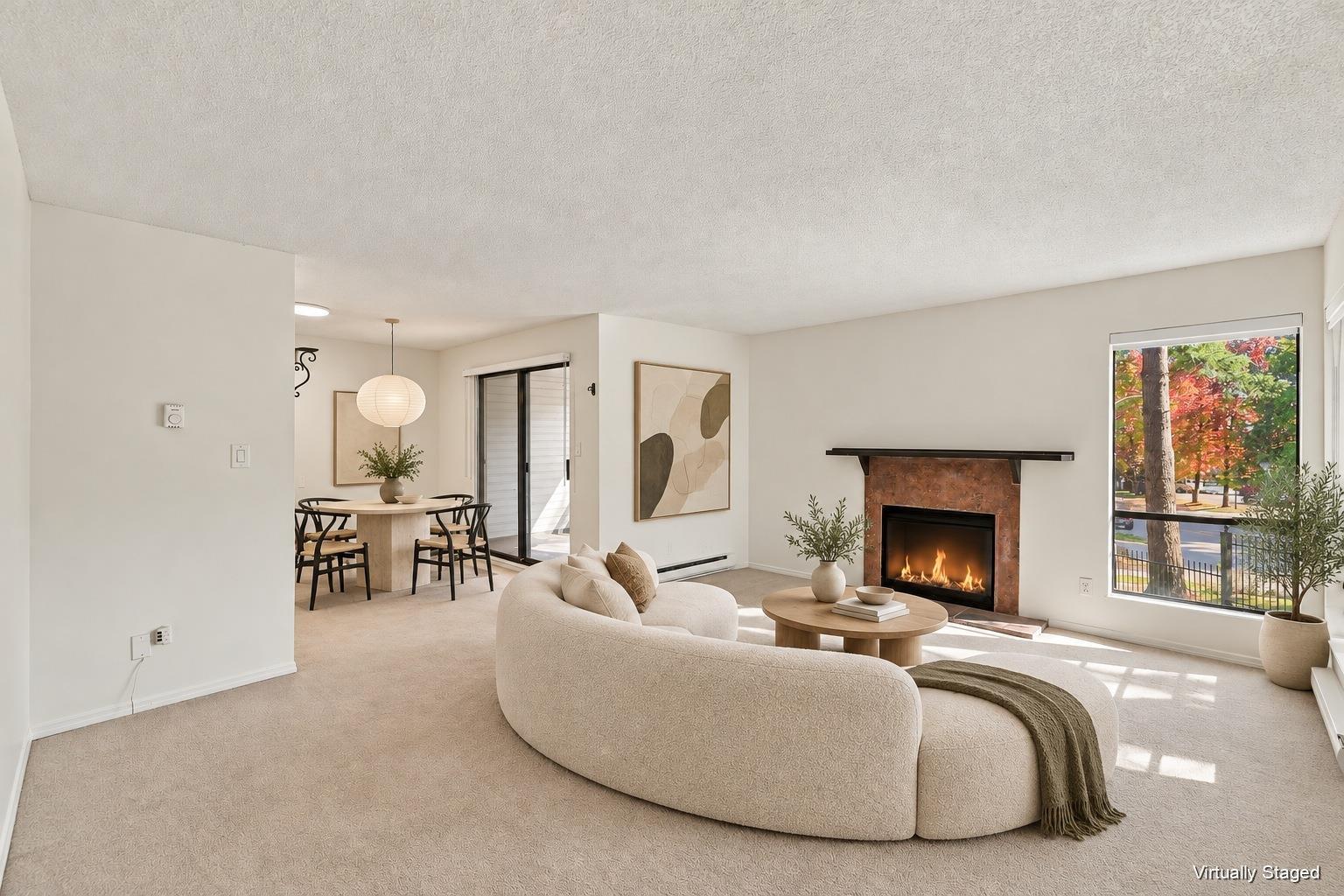 10511 Holly Park Lane, Surrey, British Columbia  V3R 6X8 - Photo 2 - R3177288