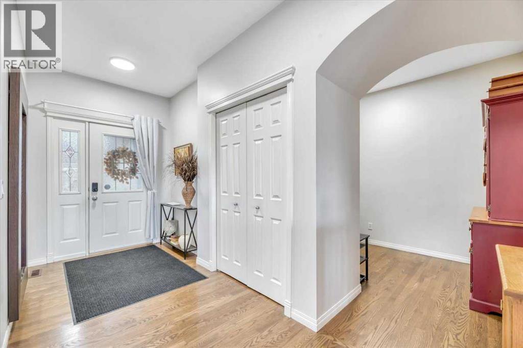 124 West Creek Glen, Chestermere, Alberta  T1X 1P8 - Photo 14 - A2353358