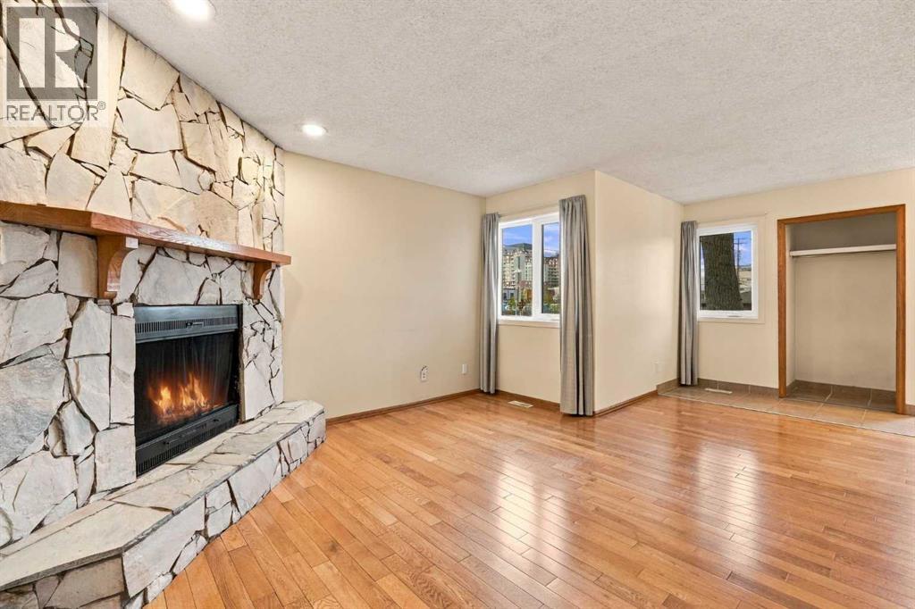 A, 1712 15 Street NW, Calgary, Alberta  T2M 3N7 - Photo 2 - A2353566