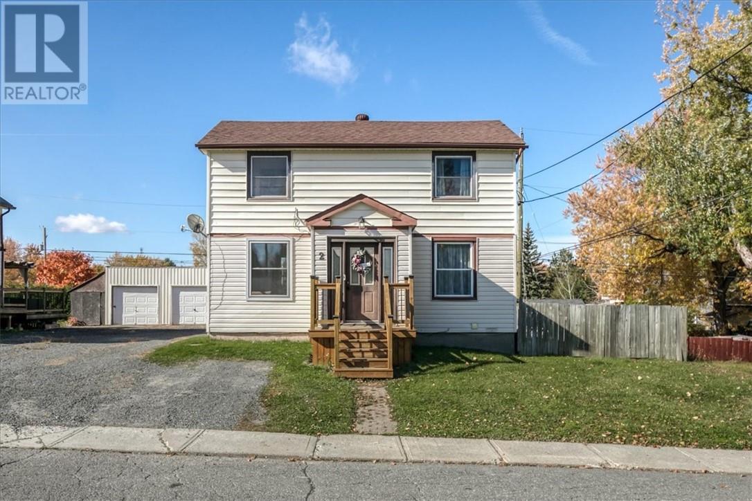 2 Mcnevin, Copper Cliff, Ontario  P0M 1N0 - Photo 1 - 2131060