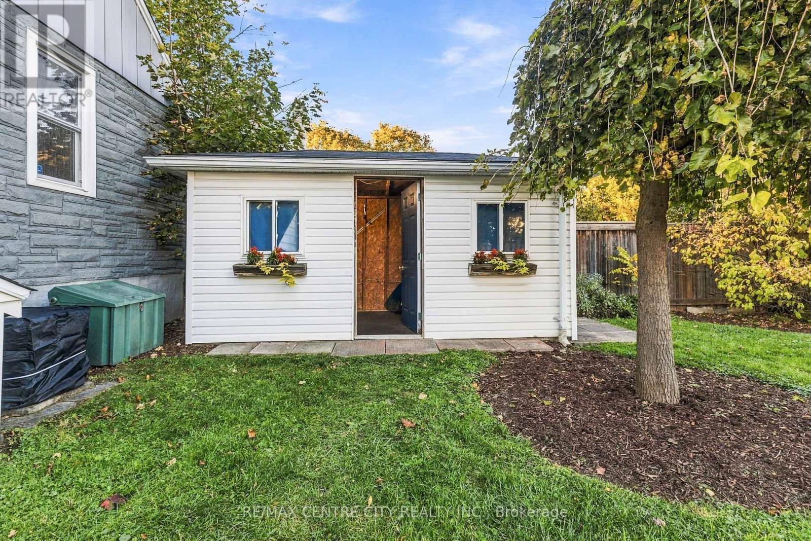 794 Strand Street, London East, Ontario  N5Y 1T3 - Photo 36 - X14107244
