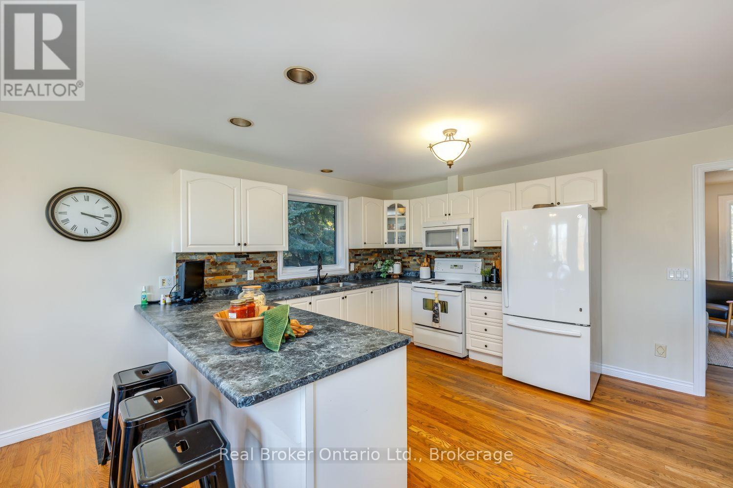 96 Potters Lane, Clarington, Ontario  L0B 1J0 - Photo 10 - E14107332