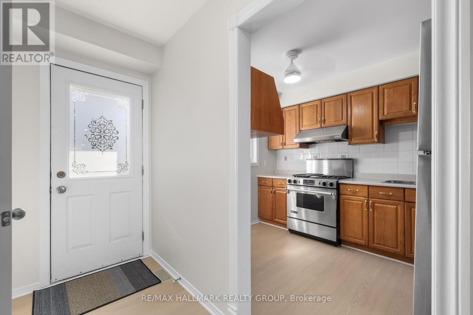 1a Forester Crescent, Ottawa, Ontario K2H 8Y1 - Photo 6 - X14106328