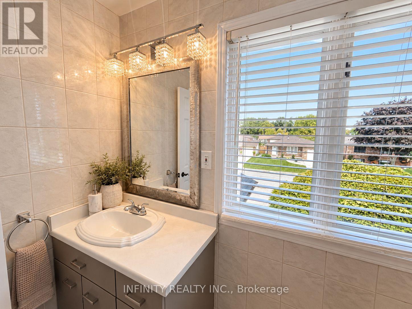 683 Gauthier Drive, Tecumseh, Ontario  N8N 3P7 - Photo 32 - X14107304