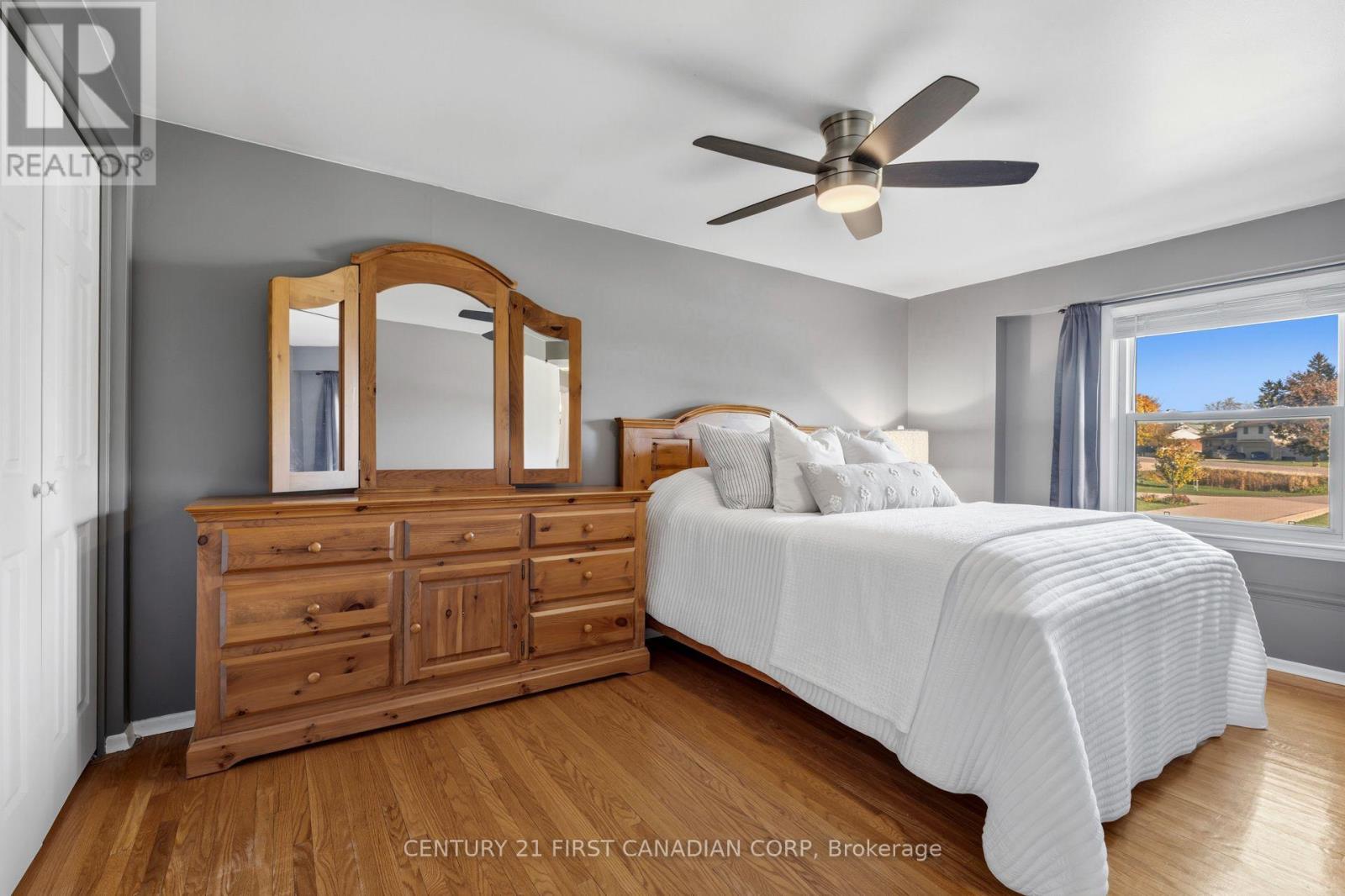 32831 Richmond Street, Lucan Biddulph, Ontario  N0M 2J0 - Photo 14 - X14107420