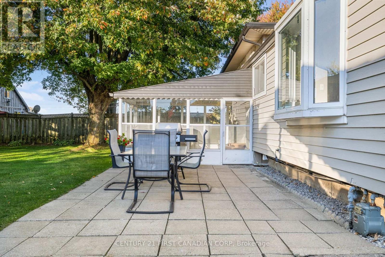 32831 Richmond Street, Lucan Biddulph, Ontario  N0M 2J0 - Photo 26 - X14107420