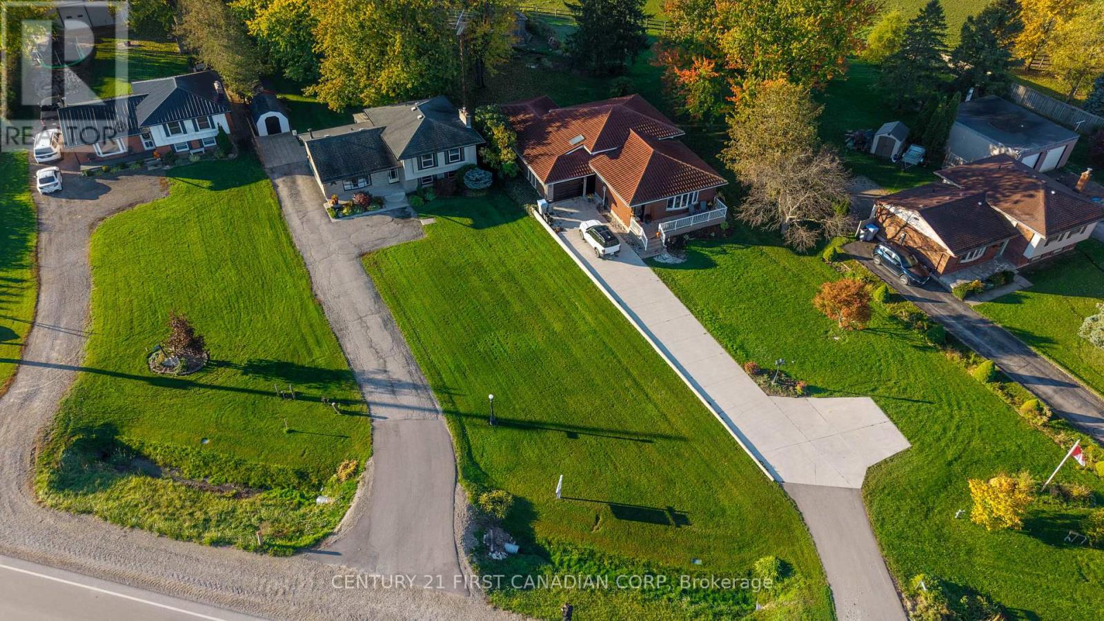 32831 Richmond Street, Lucan Biddulph, Ontario  N0M 2J0 - Photo 3 - X14107420